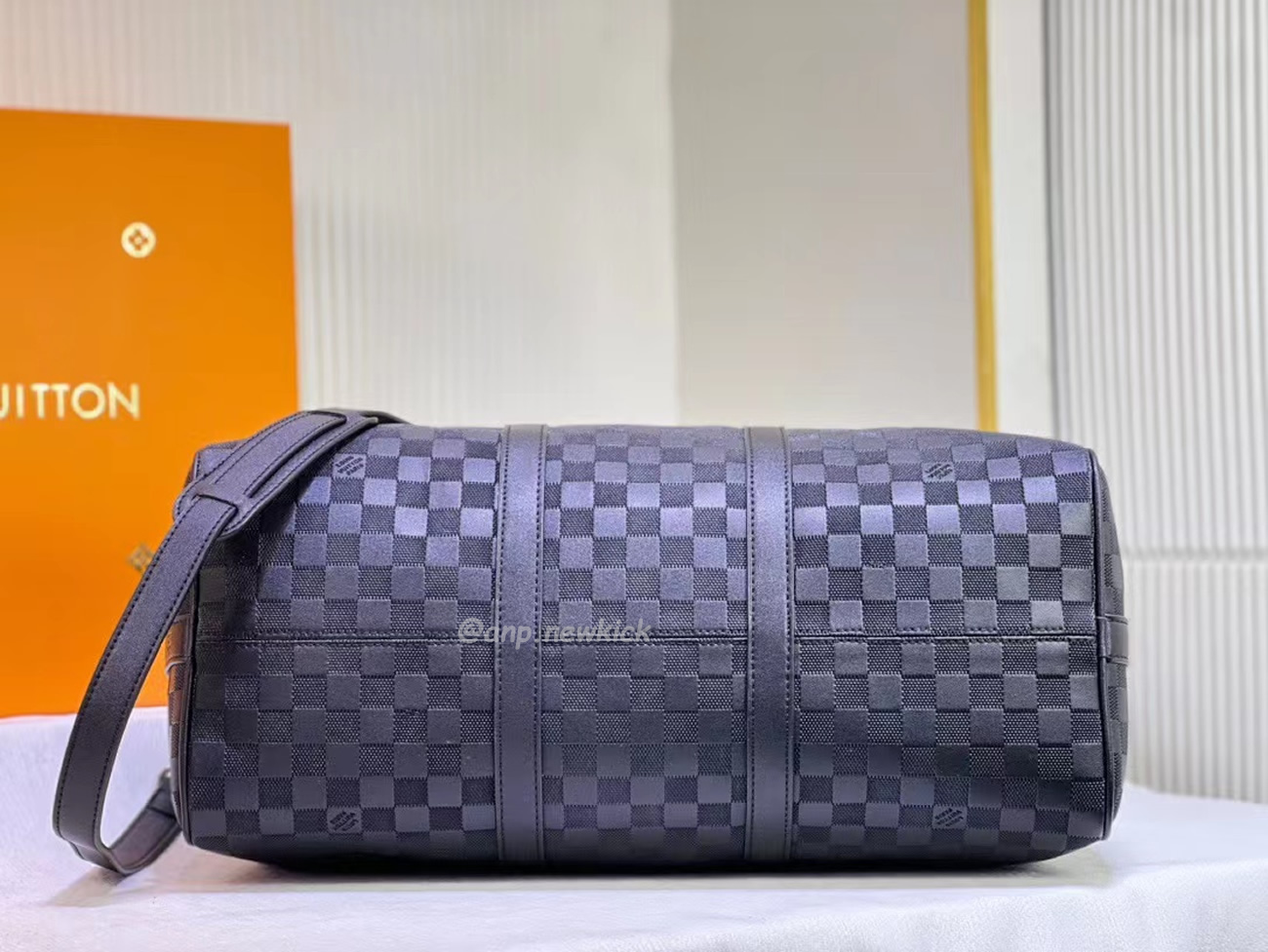 Louis Vuitton Keepall Bandouliere Monogram 50 Navy Duffel Bag (42) - www.newkick.vip